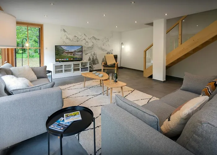 Morris - Ovo Network Chalet Sixt